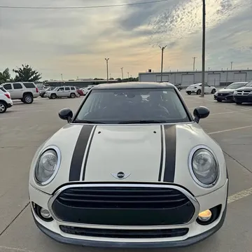 2017 MINI Clubman Cooper