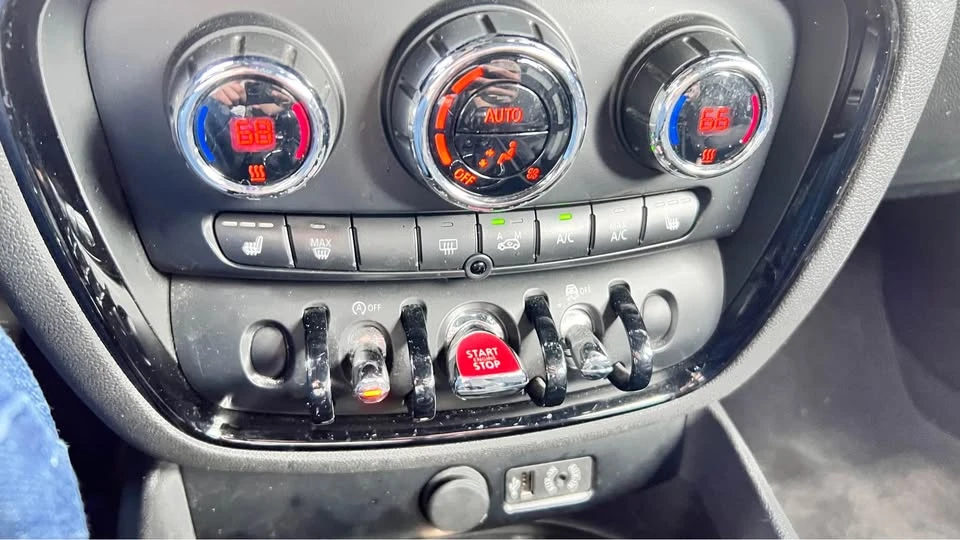 2017 Mini Clubman 2nd Gen - Image 9 of 11