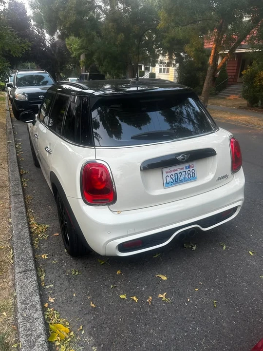 2017 Mini Clubman 2nd Gen - Image 4 of 4