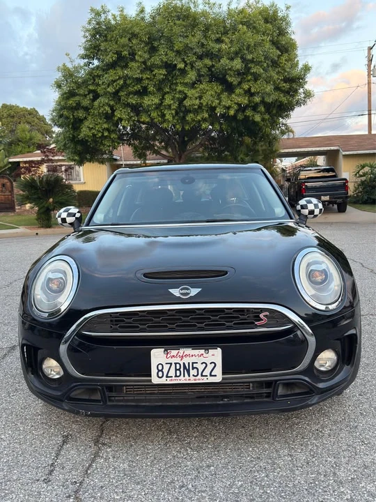 2017 Mini Clubman 2nd Gen - Image 2 of 18