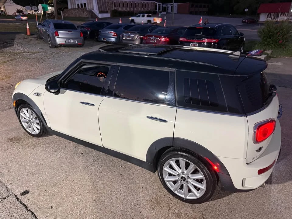 2017 Mini Clubman 2nd Gen - Image 9 of 15