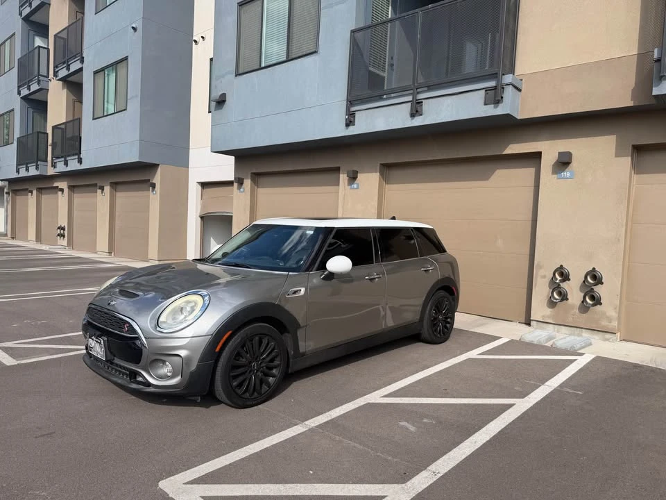 2017 Mini Clubman 2nd Gen - Image 2 of 15