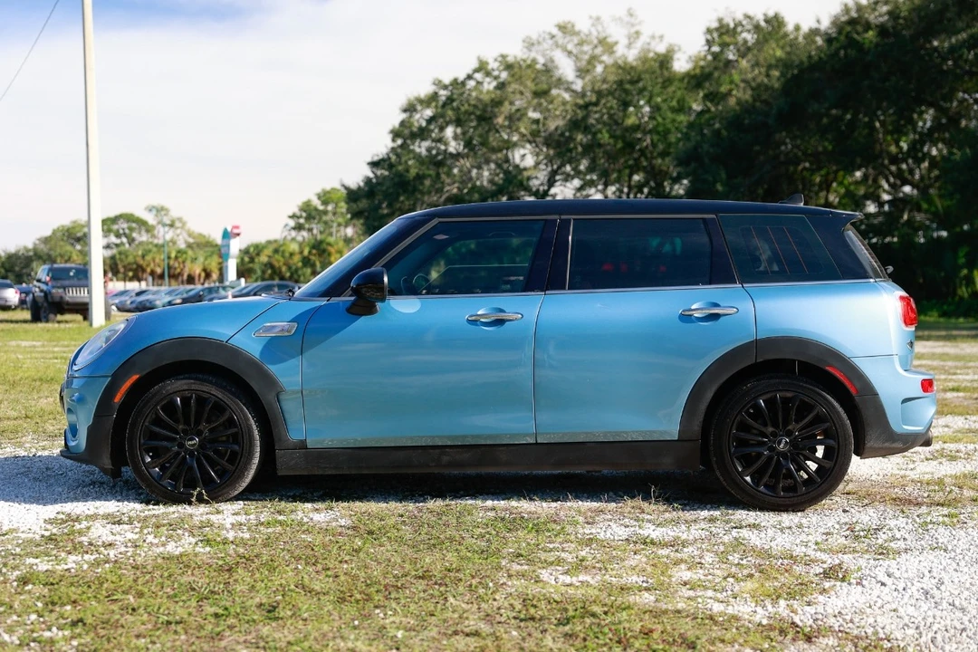 2017 Mini Clubman 2nd Gen - Image 3 of 12