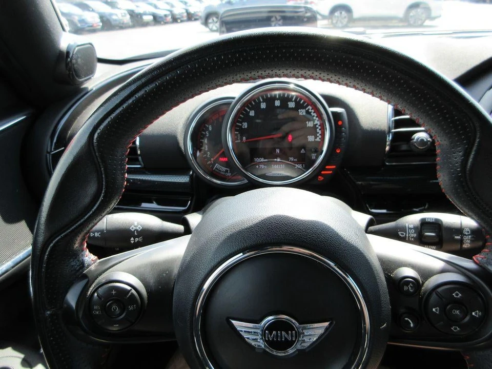 2017 Mini Clubman 2nd Gen - Image 29 of 30