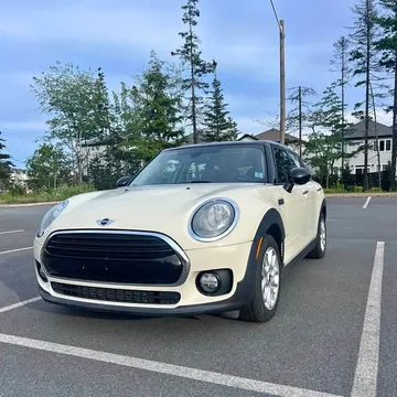 2017 MINI Clubman Cooper