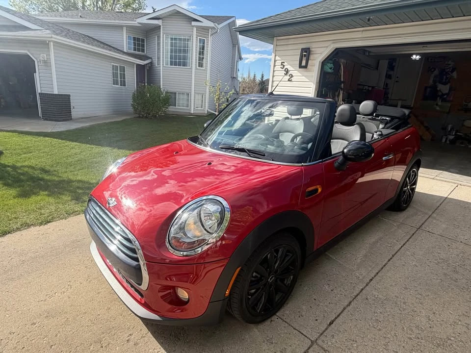 2017 Mini Mini 3rd Gen - Image 3 of 7