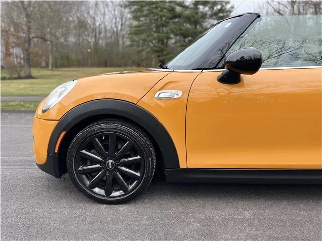 2017 Mini Mini Cooper S 3rd Gen - Image 5 of 21