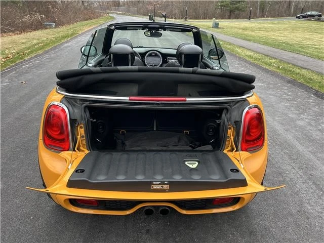 2017 Mini Mini Cooper S 3rd Gen - Image 20 of 21