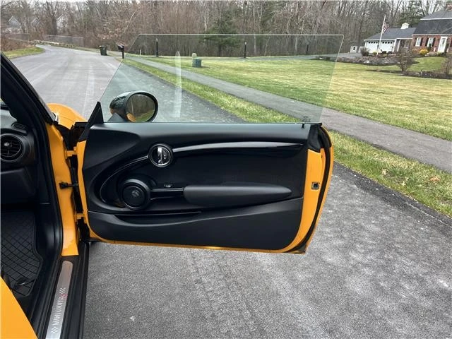 2017 Mini Mini Cooper S 3rd Gen - Image 21 of 21