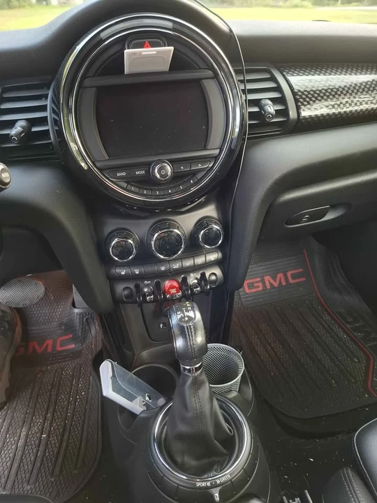 2017 Mini Mini 3rd Gen - Image 10 of 12