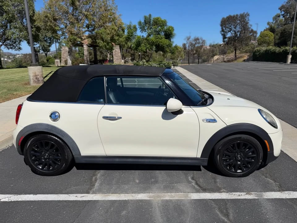2017 Mini Mini Cooper S 3rd Gen - Image 3 of 18