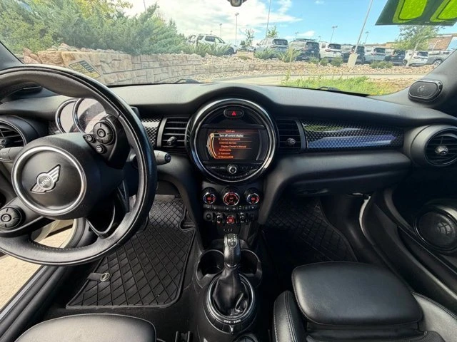 2017 Mini Mini 3rd Gen - Image 17 of 20