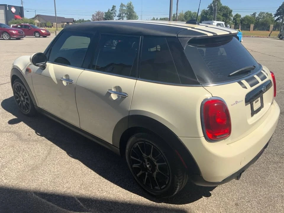 2017 Mini Mini 3rd Gen - Image 17 of 20