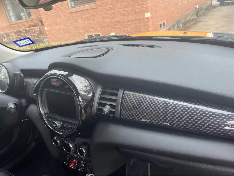 2017 Mini Mini 3rd Gen - Image 2 of 7
