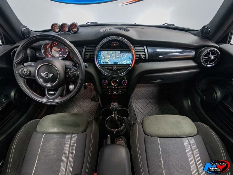 2017 Mini Mini 3rd Gen - Image 2 of 21