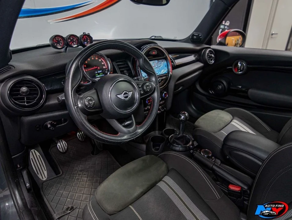 2017 Mini Mini 3rd Gen - Image 14 of 21