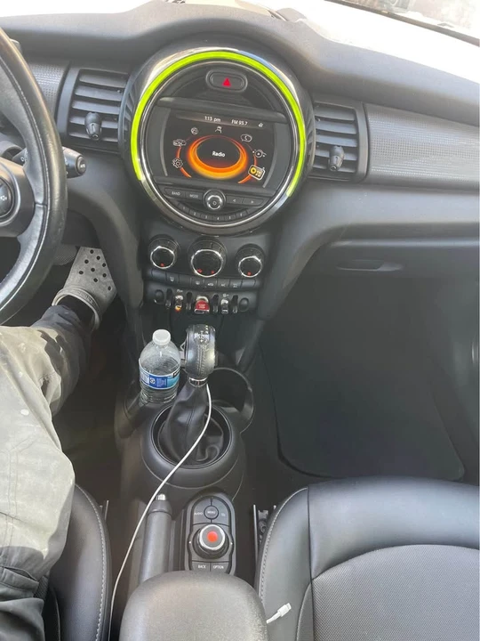 2017 Mini Mini 3rd Gen - Image 3 of 10