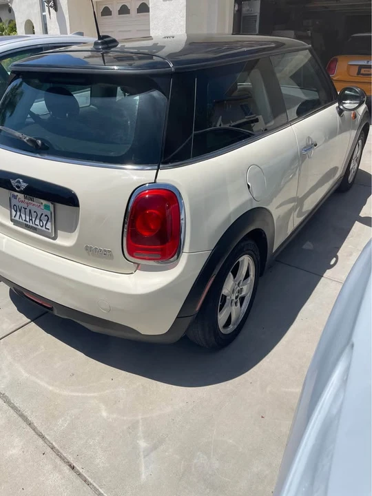 2017 Mini Mini 3rd Gen - Image 8 of 10