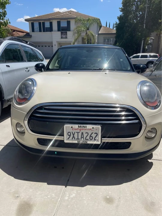 2017 Mini Mini 3rd Gen - Image 9 of 10