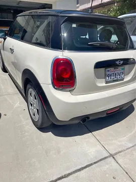 2017 MINI Cooper Hatchback 2D