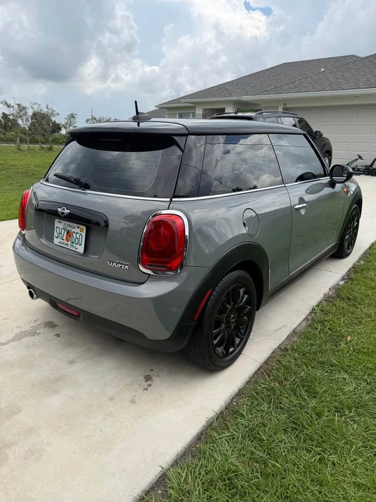 2017 Mini Mini 3rd Gen - Image 3 of 10