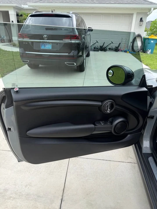2017 Mini Mini 3rd Gen - Image 6 of 10