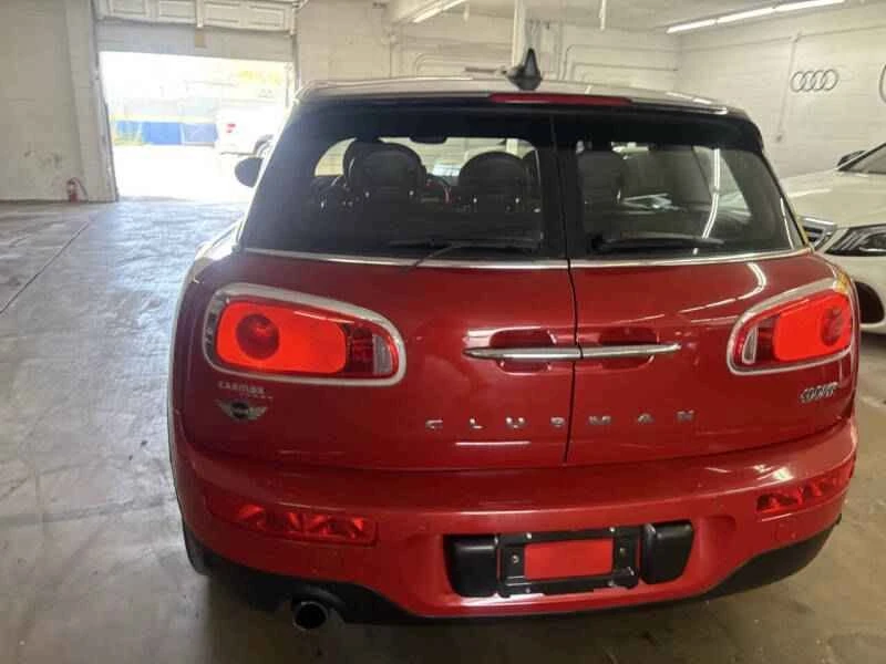 2017 Mini Mini 3rd Gen - Image 9 of 10