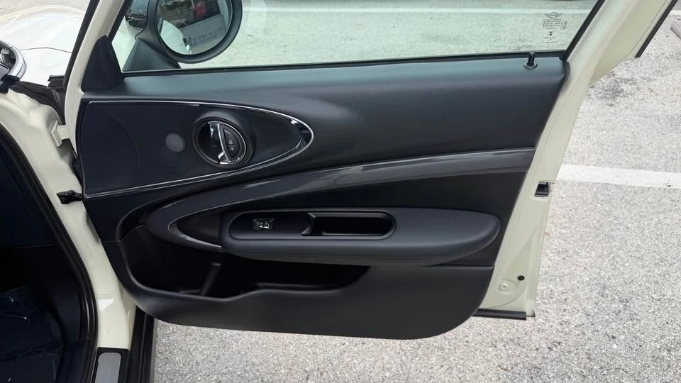 2017 Mini Mini 3rd Gen - Image 16 of 20