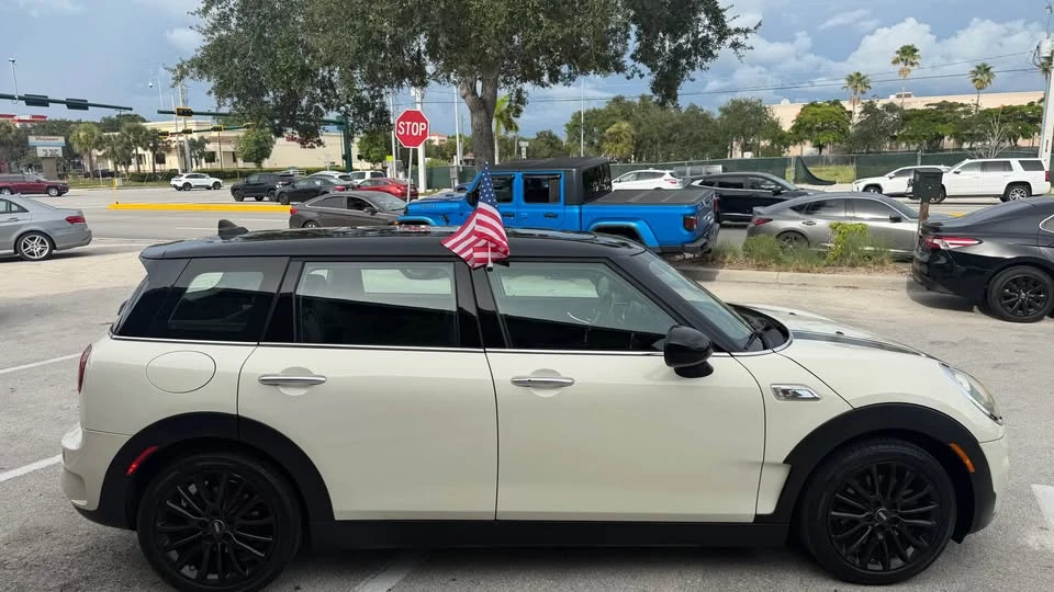 2017 Mini Mini 3rd Gen - Image 4 of 20