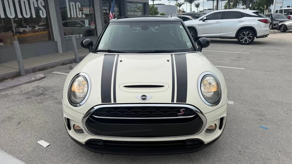 2017 Mini Mini 3rd Gen - Image 2 of 20