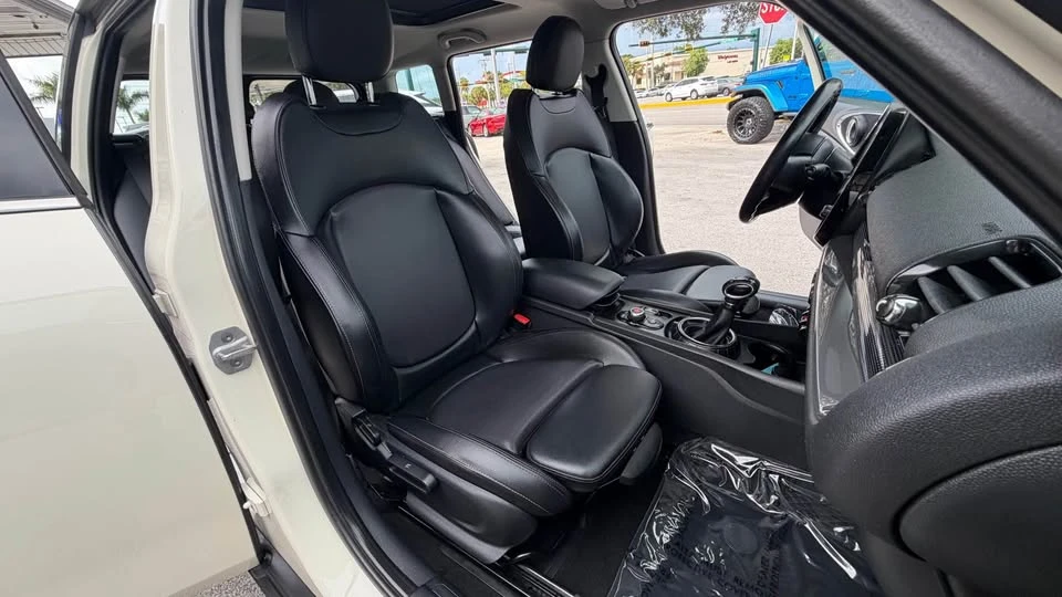 2017 Mini Mini 3rd Gen - Image 10 of 20
