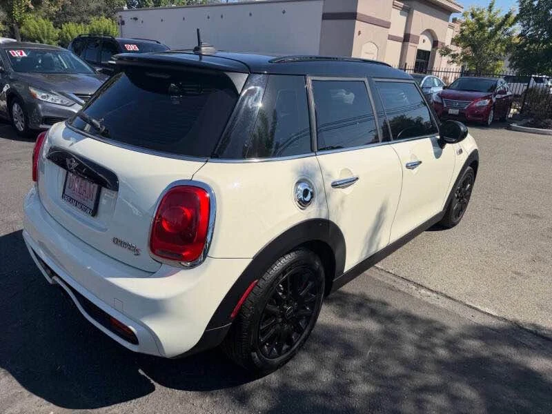 2017 Mini Mini 3rd Gen - Image 8 of 8