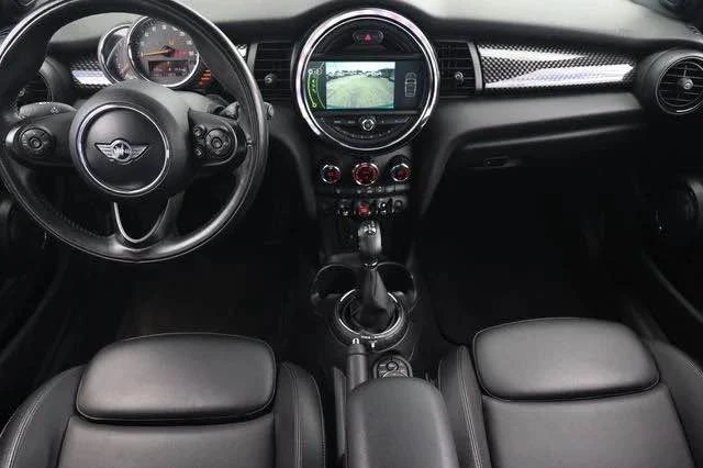 2017 Mini Mini 3rd Gen - Image 2 of 5