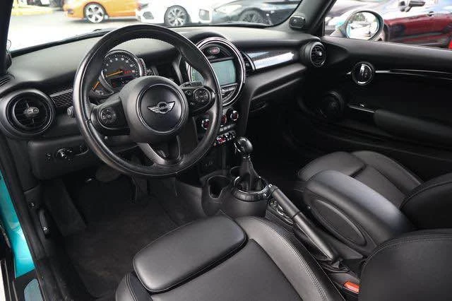 2017 Mini Mini 3rd Gen - Image 4 of 5