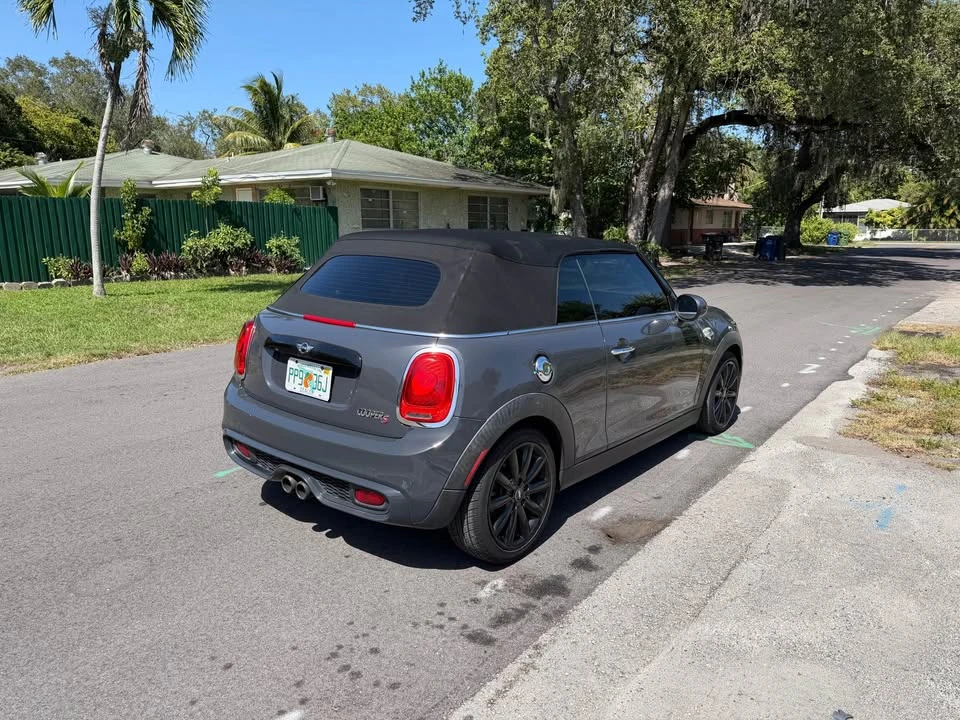 2017 Mini Mini 3rd Gen - Image 6 of 10