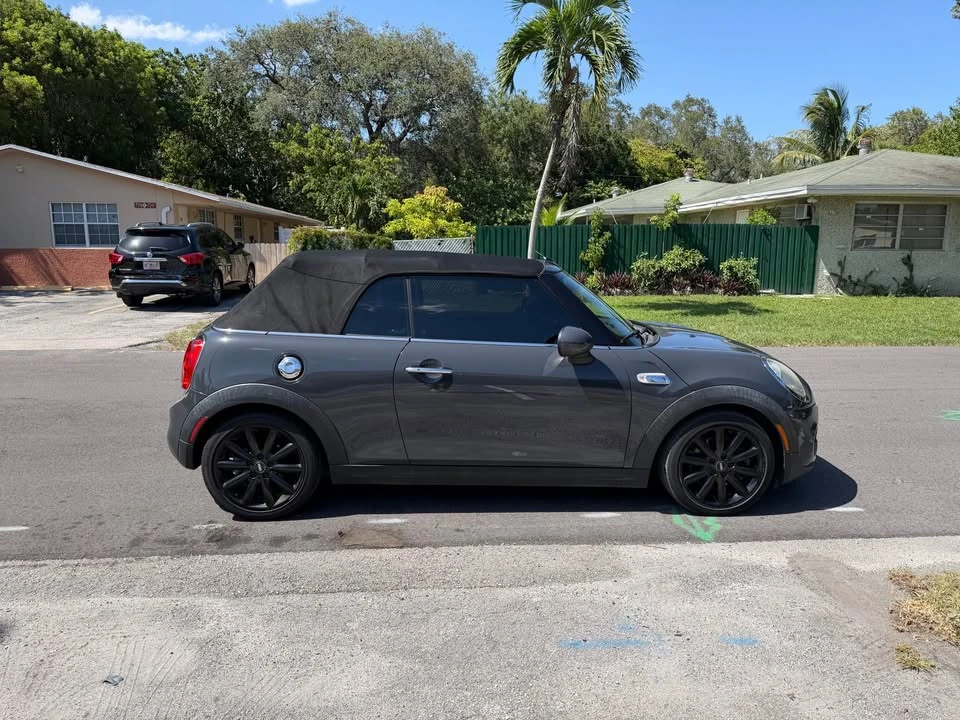 2017 Mini Mini 3rd Gen - Image 7 of 10