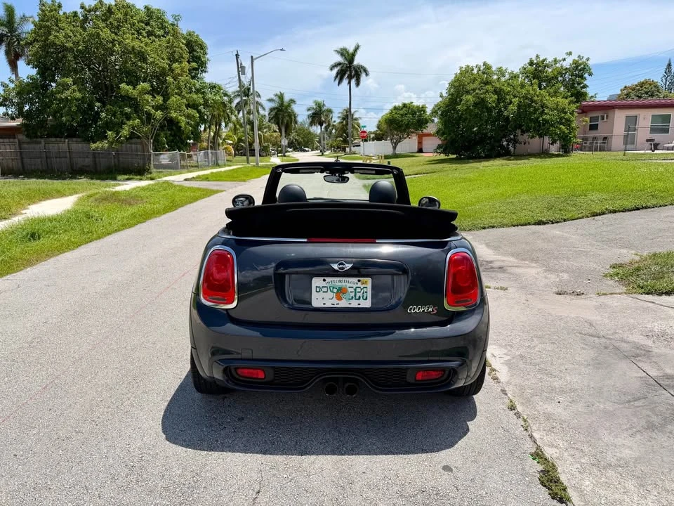 2017 Mini Mini 3rd Gen - Image 7 of 10