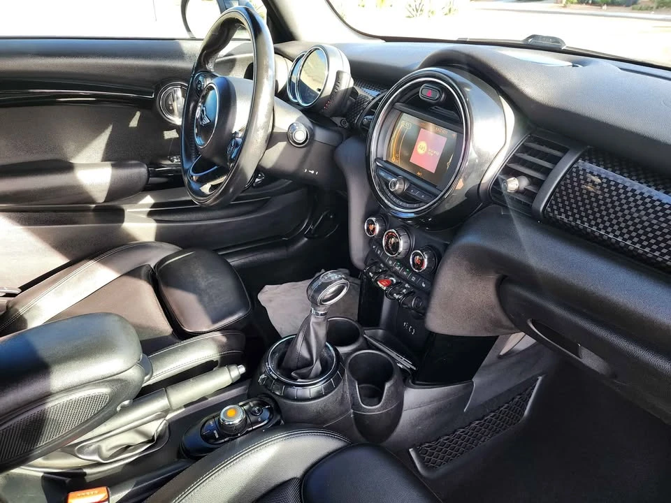 2017 Mini Mini Cooper S 3rd Gen - Image 13 of 19