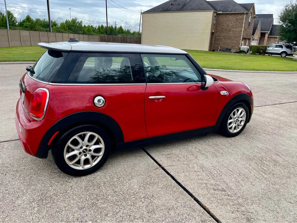 2017 Mini Mini 3rd Gen - Image 3 of 20