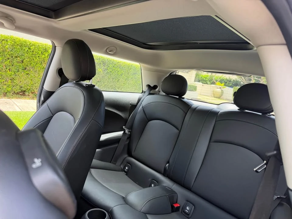 2017 Mini Mini 3rd Gen - Image 9 of 11