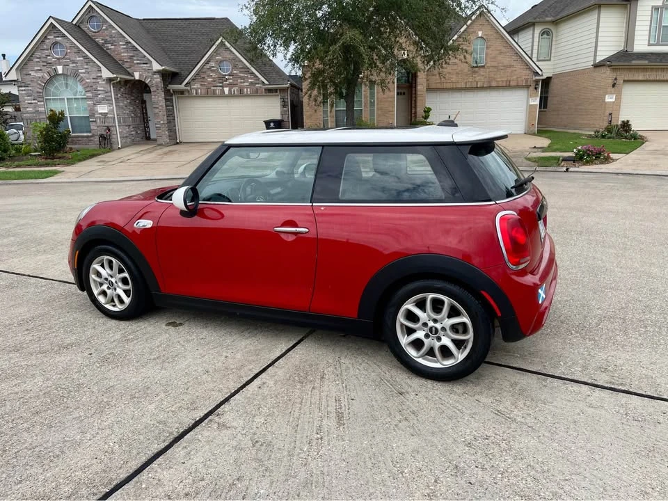 2017 Mini Mini 3rd Gen - Image 4 of 20