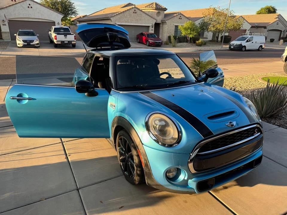 2017 Mini Mini 3rd Gen - Image 2 of 12