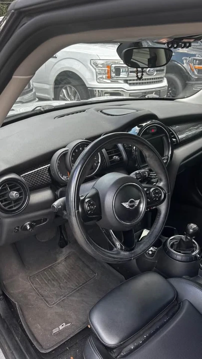 2017 Mini Mini 3rd Gen - Image 9 of 14