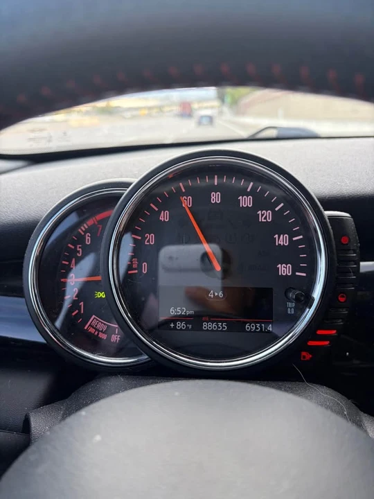 2017 Mini Mini 3rd Gen - Image 17 of 18