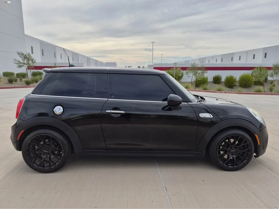 2017 Mini Mini 3rd Gen - Image 3 of 14