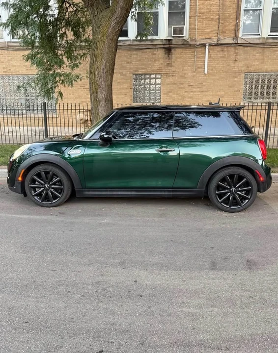 2017 Mini Mini 3rd Gen - Image 3 of 8