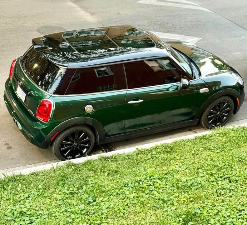 2017 Mini Mini 3rd Gen - Image 5 of 8