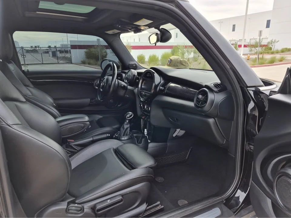 2017 Mini Mini 3rd Gen - Image 9 of 12