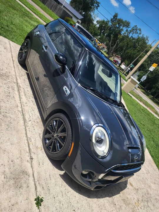 2017 Mini Mini 3rd Gen - Image 3 of 10