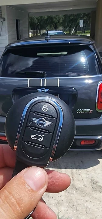 2017 Mini Mini 3rd Gen - Image 5 of 10